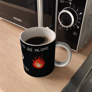 Dangerous to go Alone Kaffeebecher für alle Retro Zocker mit Pixel-Motiv