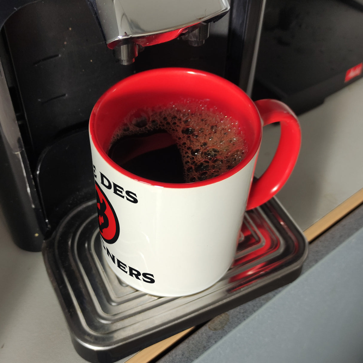 Tasse des Endgegners Kaffeebecher