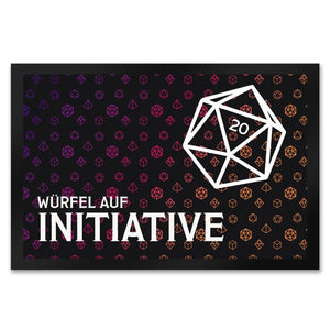 Tabletop Fußmatte mit Würfelmuster und Spruch: Würfel auf Initiative