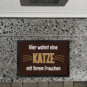 Fußmatte Hier wohnt eine Katze mit ihrem Personal