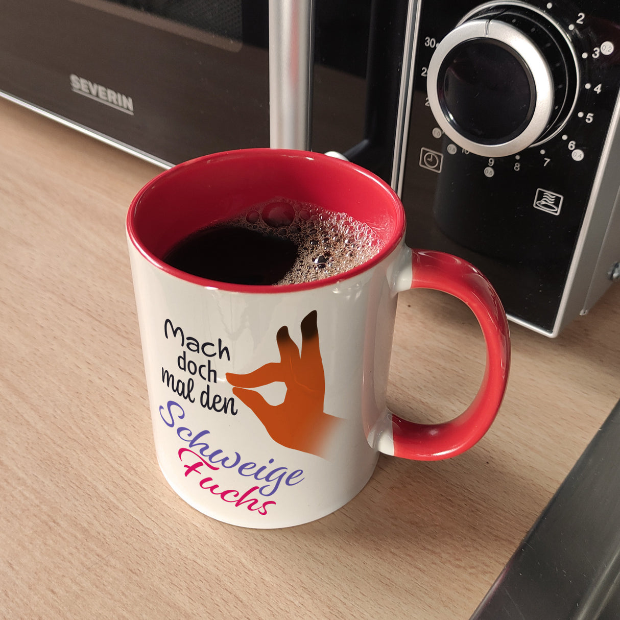 Mach doch mal den Schweigefuchs Kaffeebecher mit lustigem Schweigefuchs Motiv