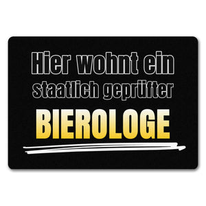 Hier wohnt ein staatlich geprüfter Bierologe Fußmatte in 35x50 cm im Bierdesign