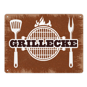 Grillecke Metallschild mit coolem Grillmotiv auf beigem Hintergrund