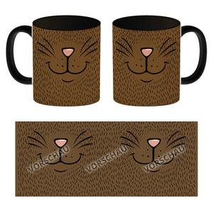 Katzengesicht Kaffeebecher mit süßem Lächeln einer Katze