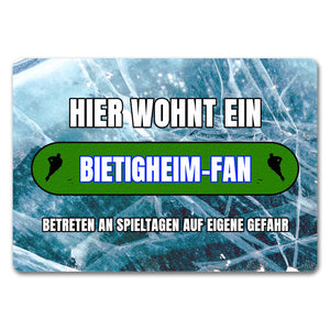 Hier wohnt ein Bietigheim-Fan Fußmatte in 35x50 cm mit Eishallen Boden-Motiv