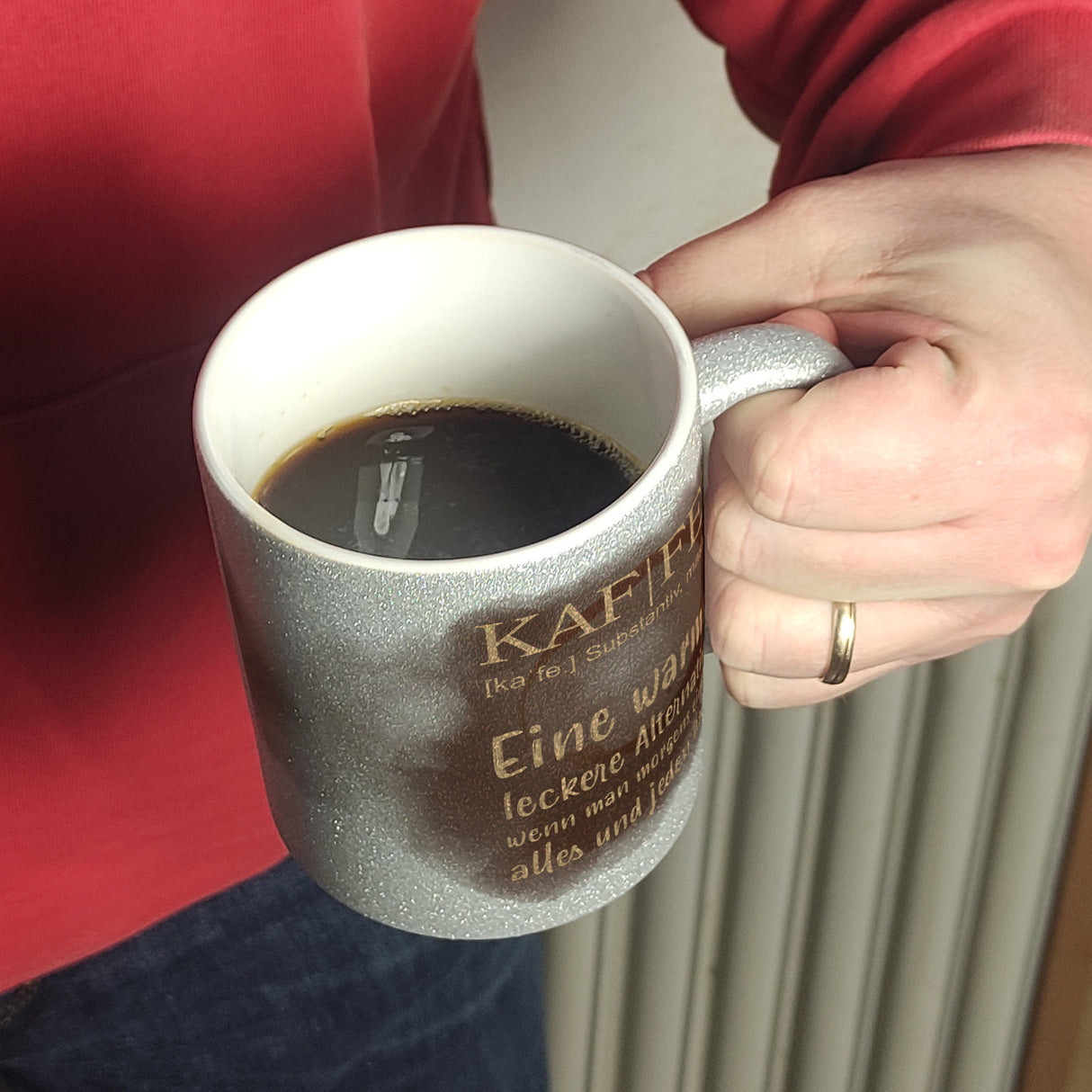 Kaffee - Kaffeebecher mit Wortdefinition