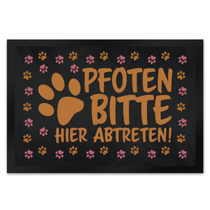 Pfoten bitte hier abtreten Fußmatte mit bunten Fußspuren von Hunden