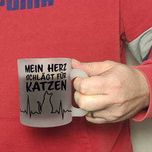 Mein Herz schlägt für Katzen Kaffeebecher mit süßem EKG Motiv