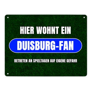 Hier wohnt ein Duisburg-Fan Metallschild in 15x20 cm mit Rasenmotiv