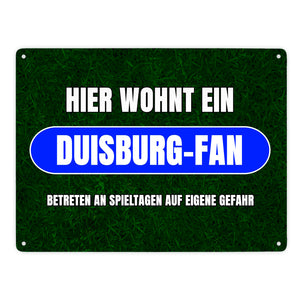 Hier wohnt ein Duisburg-Fan Metallschild in 15x20 cm mit Rasenmotiv