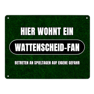 Hier wohnt ein Wattenscheid-Fan Metallschild in 15x20 cm mit Rasenmotiv