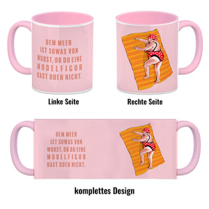 Kaffeebecher mit lustigem Spruch zum Thema Modelfigur und Comic-Dame im Badeanzug