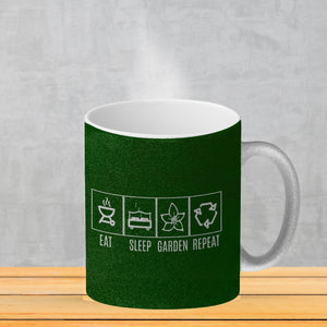 EAT, SLEEP, GAME, REPEAT Kaffeebecher mit blauem Hintergrund