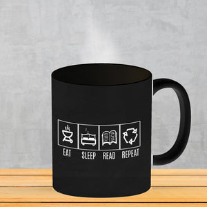 EAT, SLEEP, GAME, REPEAT Kaffeebecher mit blauem Hintergrund