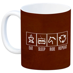 EAT, SLEEP, GAME, REPEAT Kaffeebecher mit blauem Hintergrund