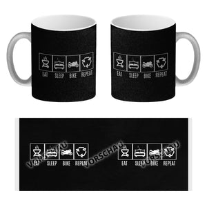 EAT, SLEEP, GAME, REPEAT Kaffeebecher mit blauem Hintergrund