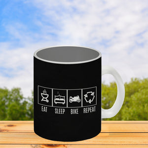EAT, SLEEP, GAME, REPEAT Kaffeebecher mit blauem Hintergrund