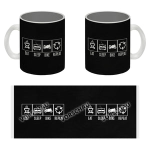 EAT, SLEEP, GAME, REPEAT Kaffeebecher mit blauem Hintergrund