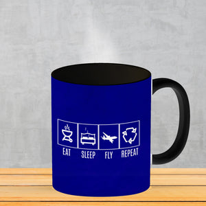 EAT, SLEEP, GAME, REPEAT Kaffeebecher mit blauem Hintergrund
