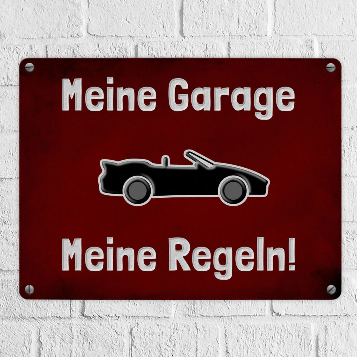Meine Garage Meine Regeln! Metallschild in 15x20 cm mit Auto und rotem Hintergrund