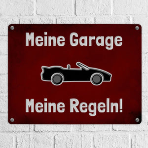 Meine Garage Meine Regeln! Metallschild in 15x20 cm mit Auto und rotem Hintergrund