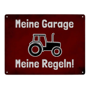 Meine Garage Meine Regeln! Metallschild in 15x20 cm mit Auto und rotem Hintergrund