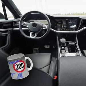 Kaffeebecher gegen Tempolimit - für 200 km/h bei Nässe auf Autobahn