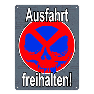 Metallschild Totenkopf Motiv - Ausfahrt freihalten! Privatgrundstück