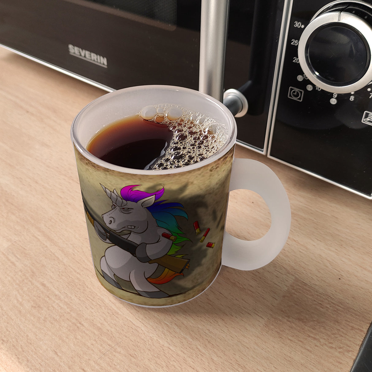 Kaffeebecher mit lustigem Einhorn mit Gewehr Motiv - SCHLUSS MIT LUSTIG!