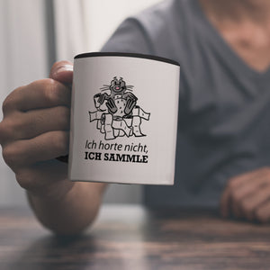 Ich horte nicht, ich sammle Kaffeebecher mit Seeleopard auf Toilettenpapier