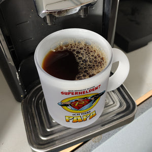 Kaffeebecher Comic mit Spruch - Wer braucht schon Superhelden? Ich habe Papa