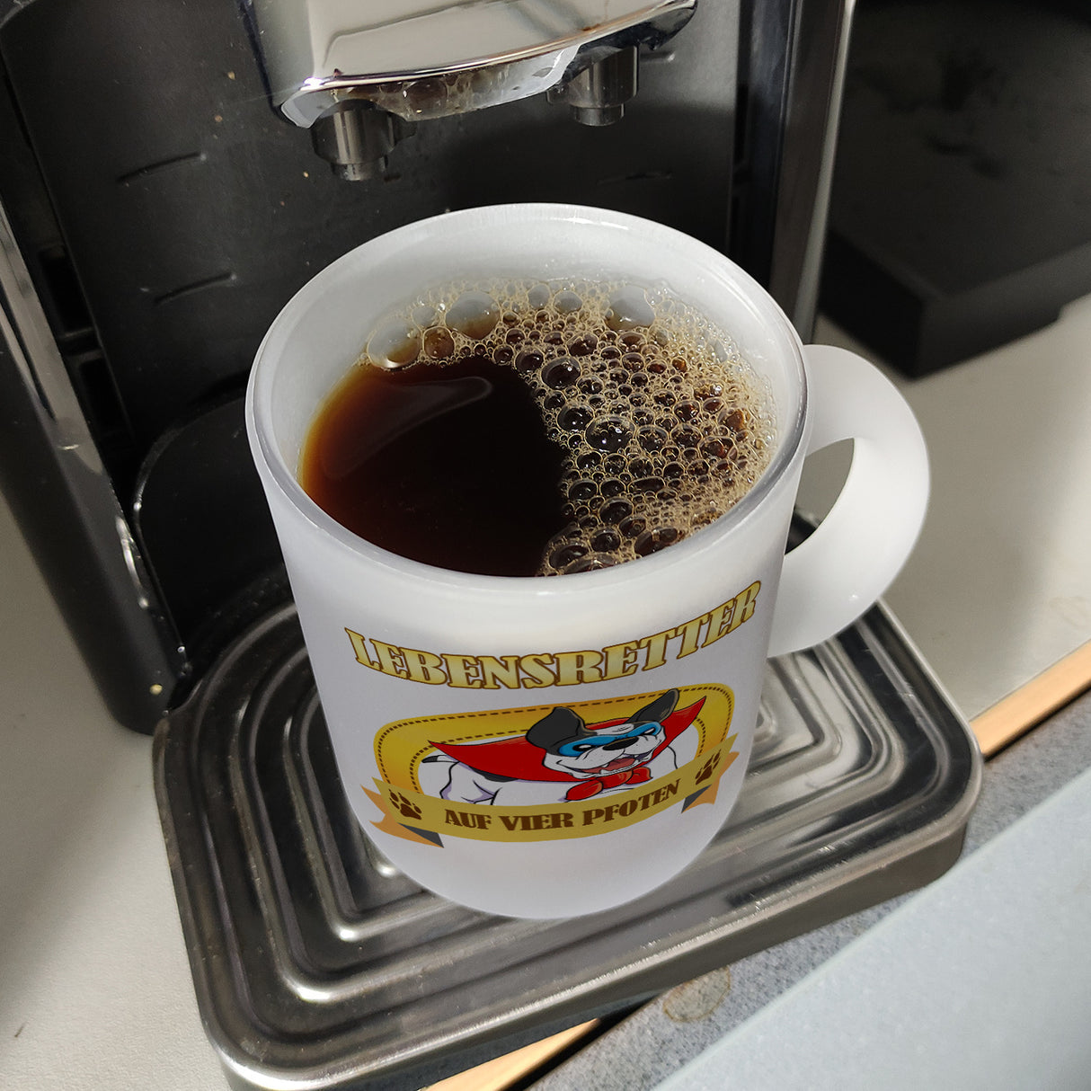 Kaffeebecher mit Superheld - Dogge - Lebensretter auf vier Pfoten