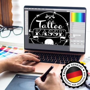 Spardose aus Keramik mit coolen Tattoo-Motiven - Tattookasse