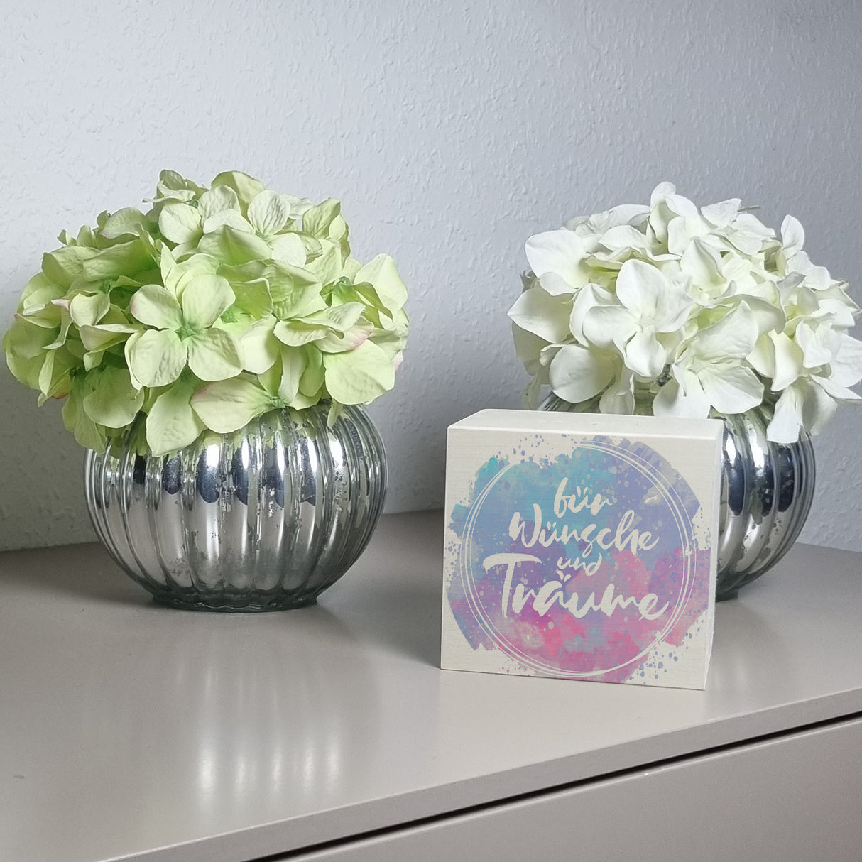 Spardose mit schönem Wasserfarbendesign und Aufschrift - Für Wünsche und Träume