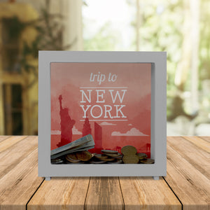 Spardose mit schönem Motiv und Text - Trip to New York in rot