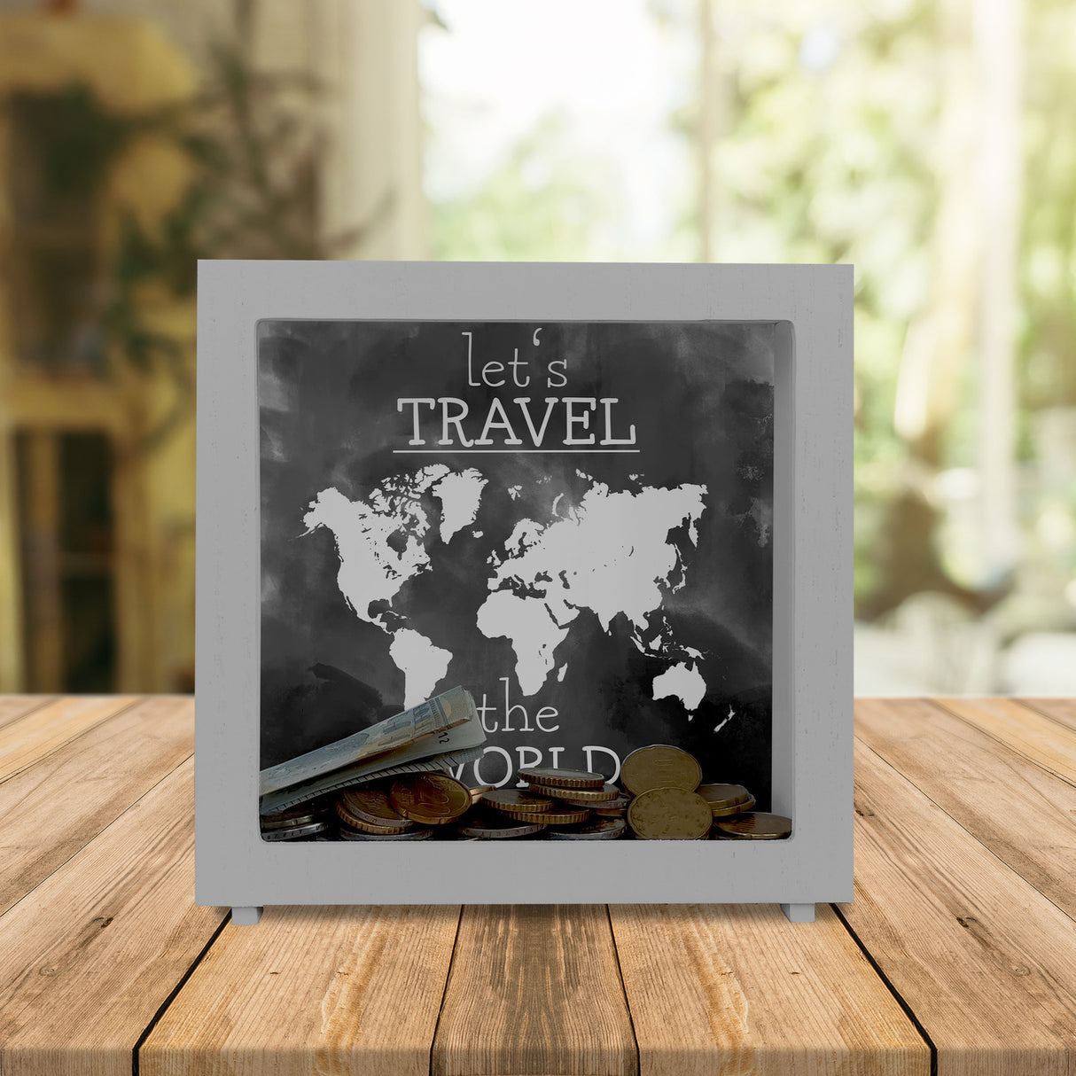Spardose mit Weltkarten Motiv und Text - let's travel the world