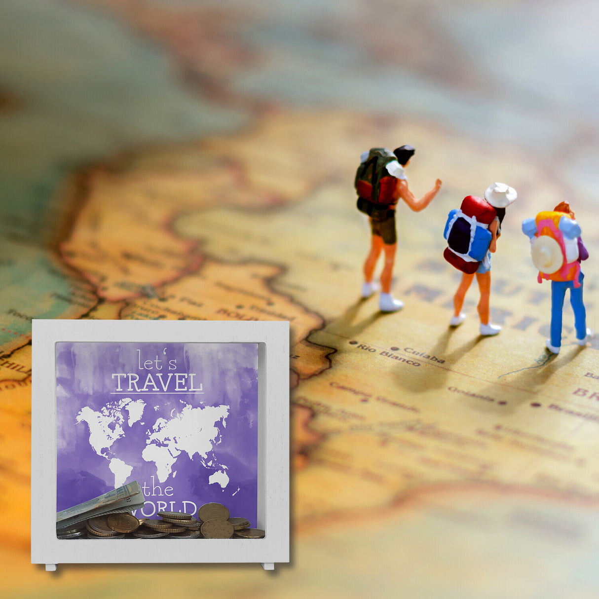 Spardose mit Weltkarten Motiv und Text - let's travel the world in Lila