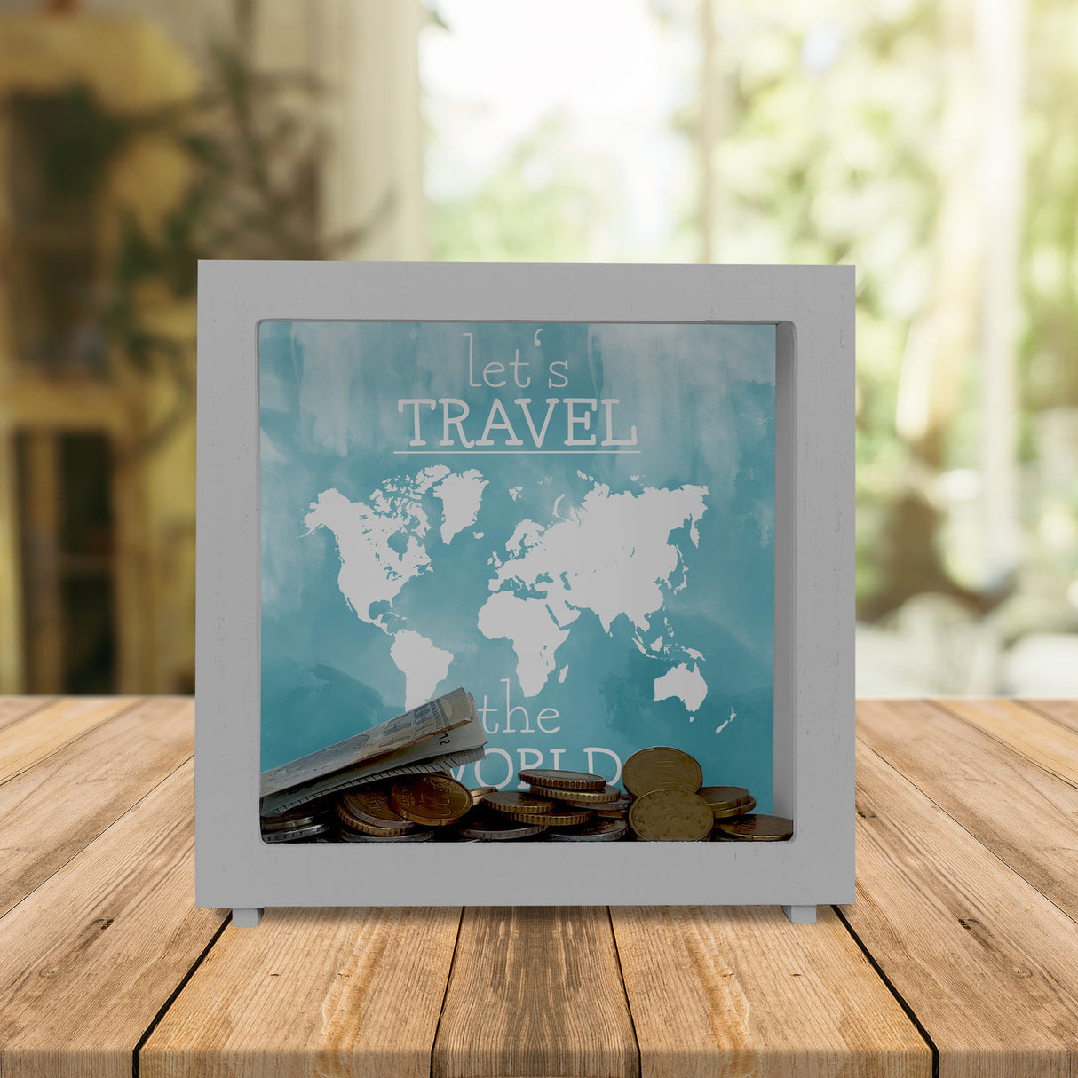 Spardose mit Weltkarten Motiv und Text - let's travel the world
