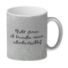 Kaffeebecher in pastellfarben mit schlafender Katze und witzigem Spruch