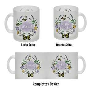 Kaffeebecher mit motivierenden Worten und Blumenrahmen mit Schmetterlingen