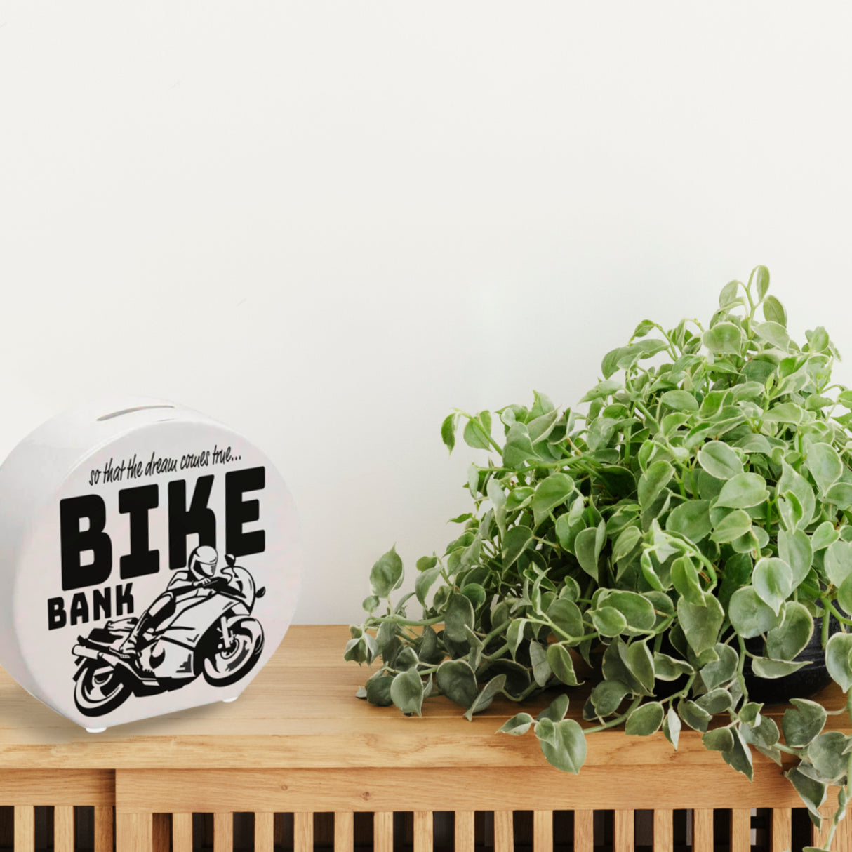 Bike Bank Spardose zum Thema Motorradkauf und Motorrad fahren