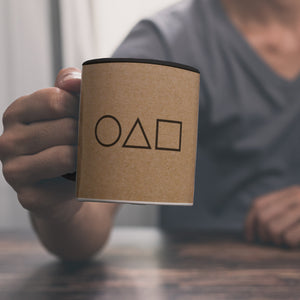 Kaffeebecher mit Serienmotiv Tintenfisch Kreis Dreieck Viereck Südkorea
