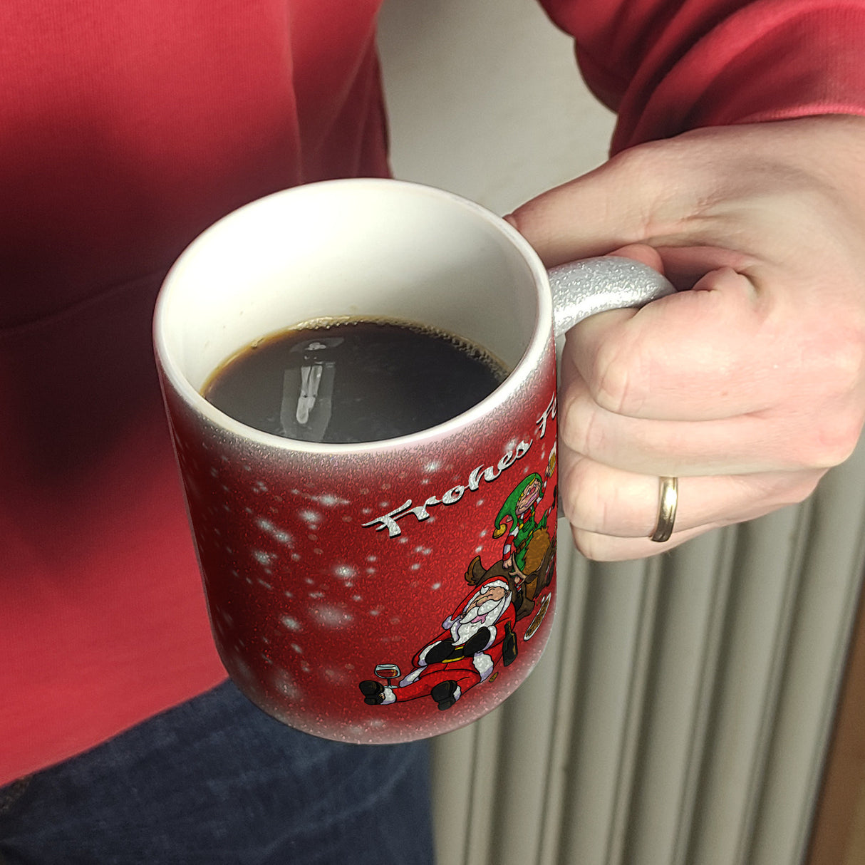 Frohes Fest mit lustigem Weihnachtsmotiv Kaffeebecher