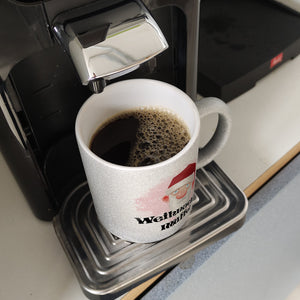Weihnachtsmuffel witzige Kaffeetasse mit lustlosem Weihnachtsmann Motiv