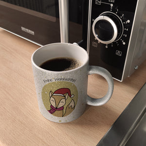 Frohe Weihnachten Kaffeebecher mit süßem Fuchs
