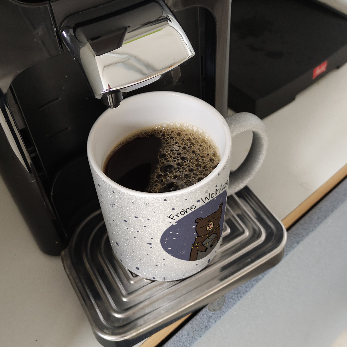 Frohe Weihnachten Kaffeebecher mit süßem Bären
