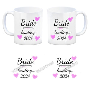 Bride loading Tasse Kaffeetasse 2022 mit rosa Herzen