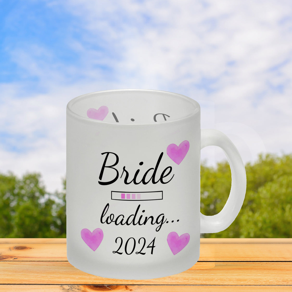 Bride loading Tasse Kaffeetasse 2022 mit rosa Herzen