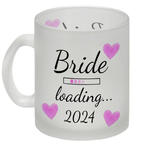 Bride loading Tasse Kaffeetasse 2022 mit rosa Herzen