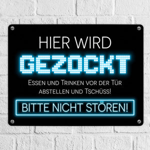 Hier wird gezockt Metallschild für Gamer in violett